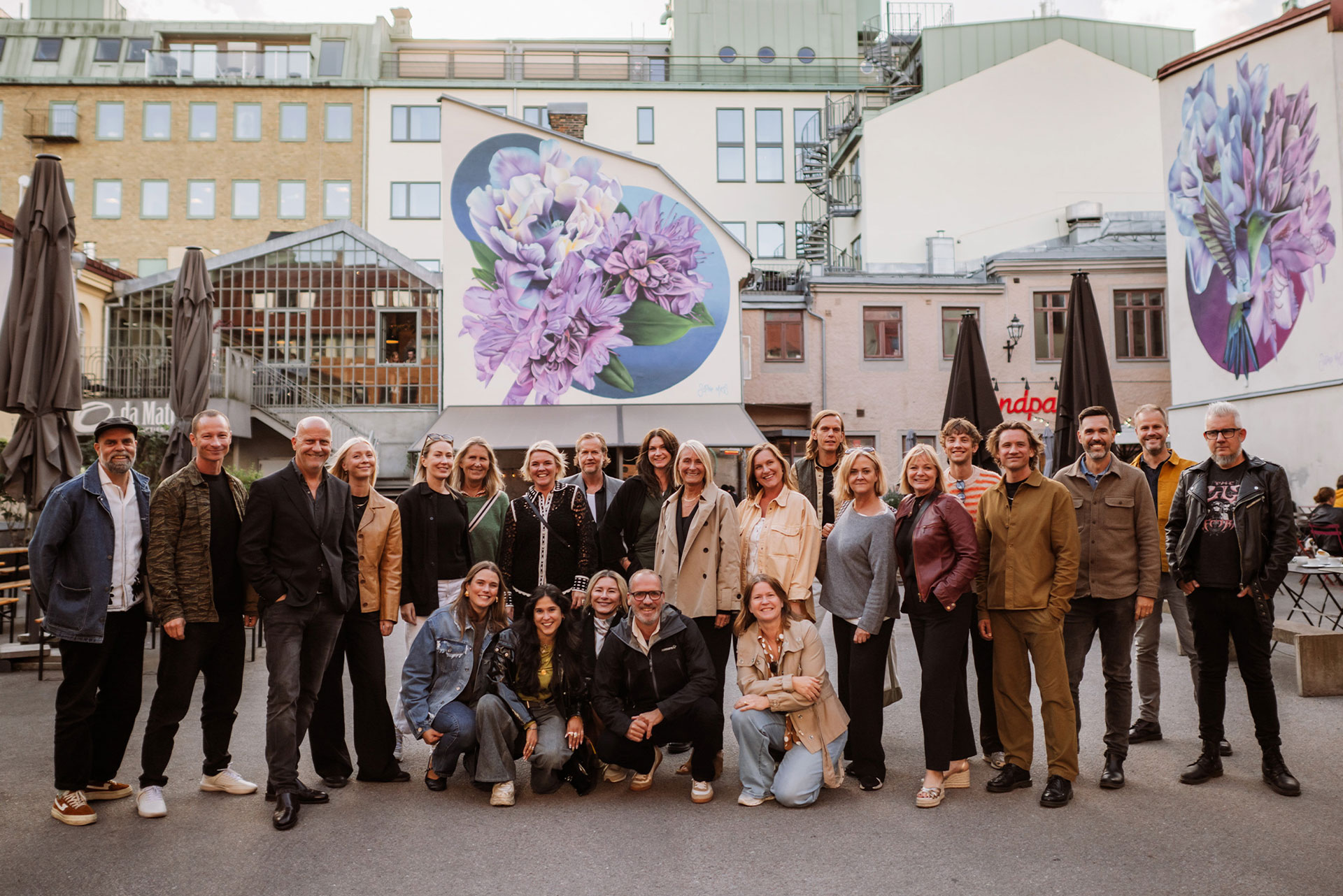 Gruppbild på medarbetare